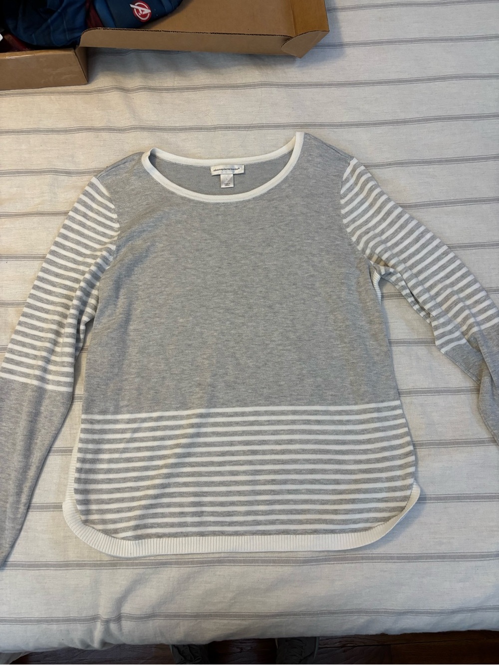 Striped Crewneck Women's Sweater in Light Gray and White